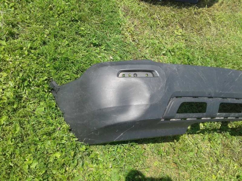 Defensa (parachoques) trasera usada original (OEM) Chevrolet Trax 2013-2016