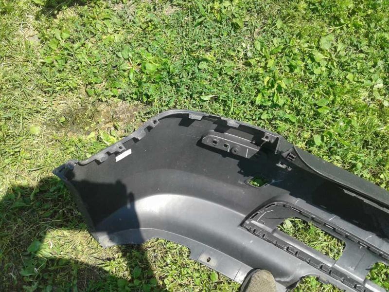 Defensa (parachoques) trasera usada original (OEM) Chevrolet Trax 2013-2016