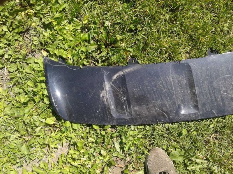 Front bumper cover used genuine OEM Porsche Macan 2015-2018