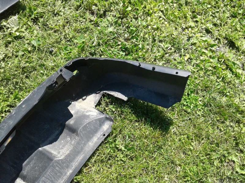 Rear bumper cover used genuine OEM Honda CR-V 2007-2009
