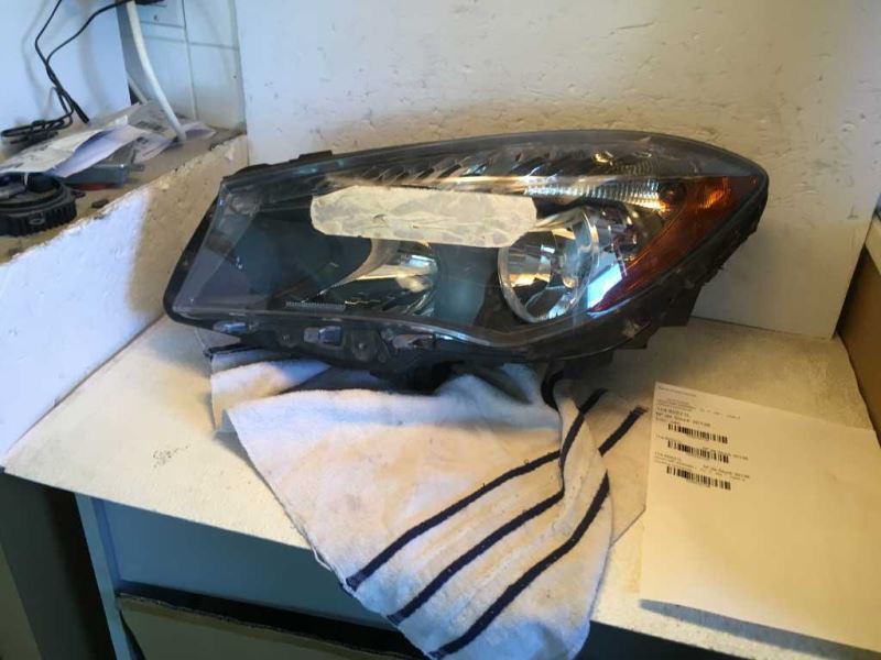 Left headlamp assembly composite used genuine OEM Mercedes-Benz CLA250 2014-2019
