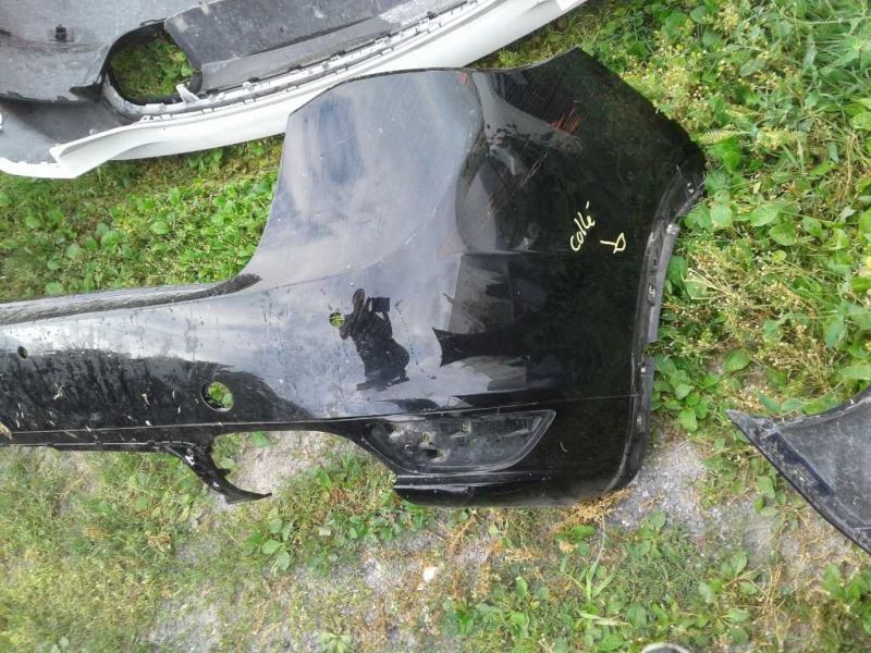 Defensa (parachoques) trasera usada original (OEM) Porsche Cayenne 2011-2014