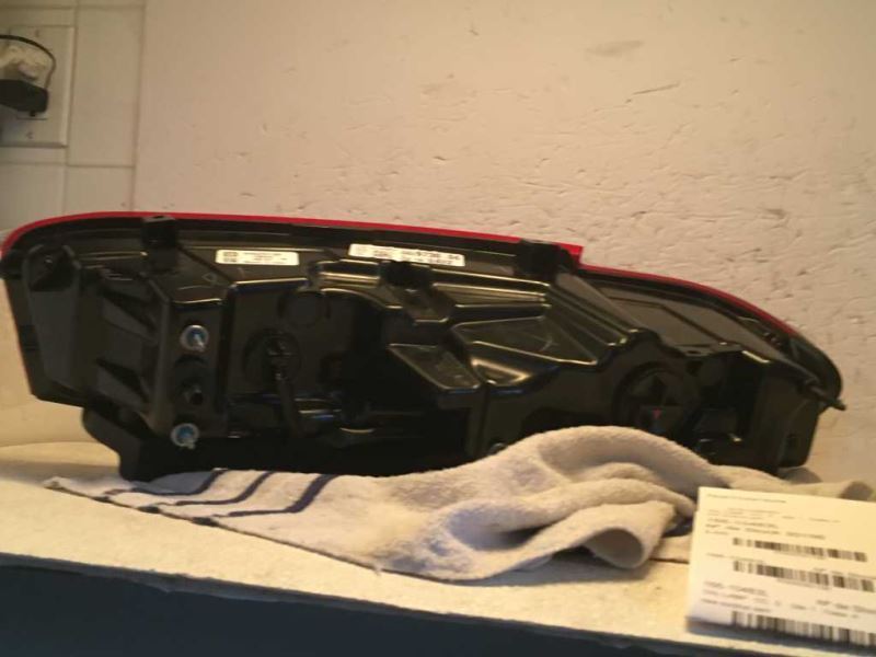 Tail Lamp used genuine OEM Chevrolet Camaro 2019-2024
