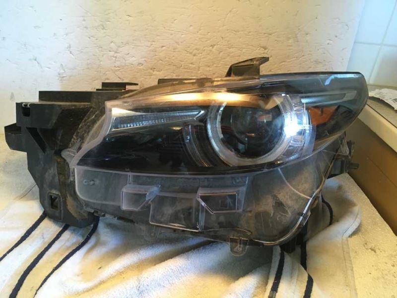 Faro usado original (OEM) Mazda CX-9 2016-2021