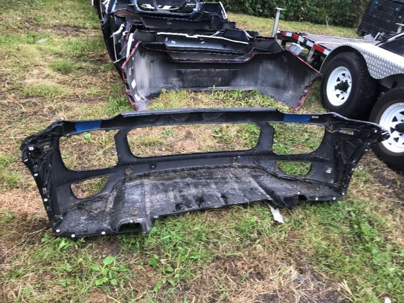 Front Bumper Cover used genuine OEM Porsche Cayenne 2011-2014