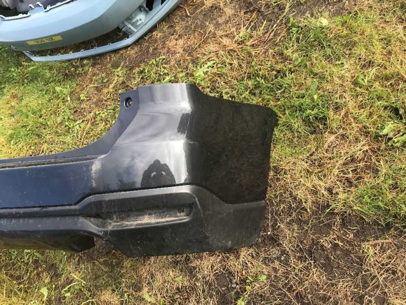 Defensa (parachoques) delantera usada original (OEM) Subaru Forester 2014-2016