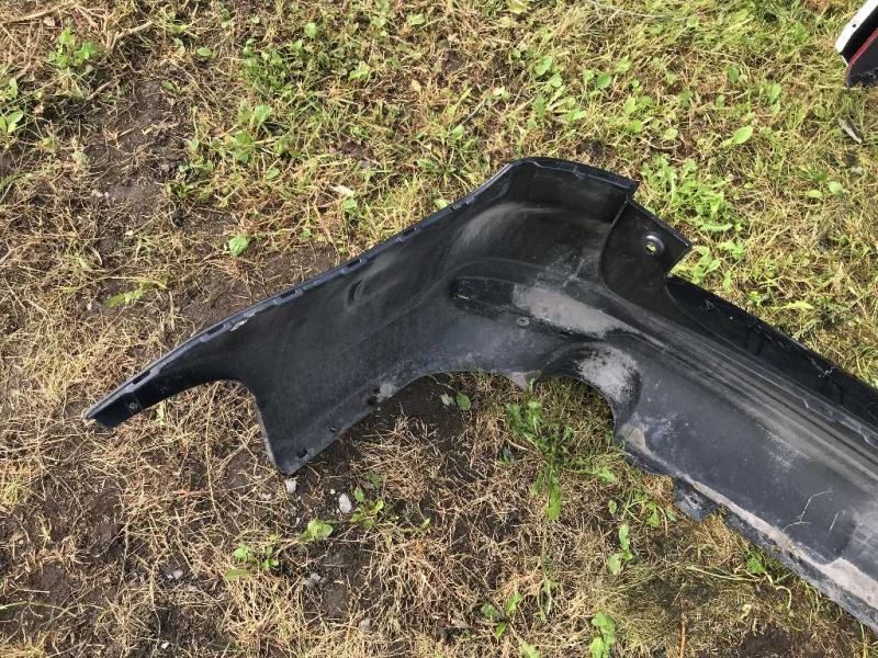 Defensa (parachoques) delantera usada original (OEM) Subaru Forester 2014-2016