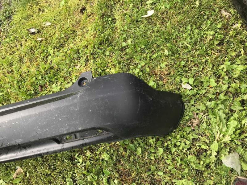 Defensa (parachoques) trasera usada original (OEM) Honda CR-V 2012-2014