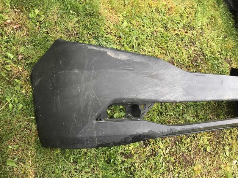 Defensa (parachoques) delantera usada original (OEM) Honda Odyssey 2011-2013