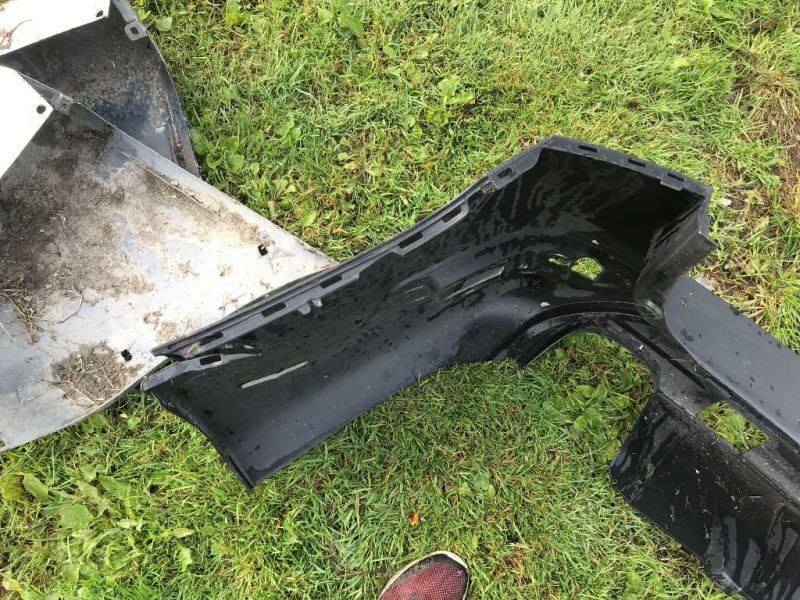 Defensa (parachoques) trasera usada original (OEM) Volvo Volvo 70 Series 2008-2016