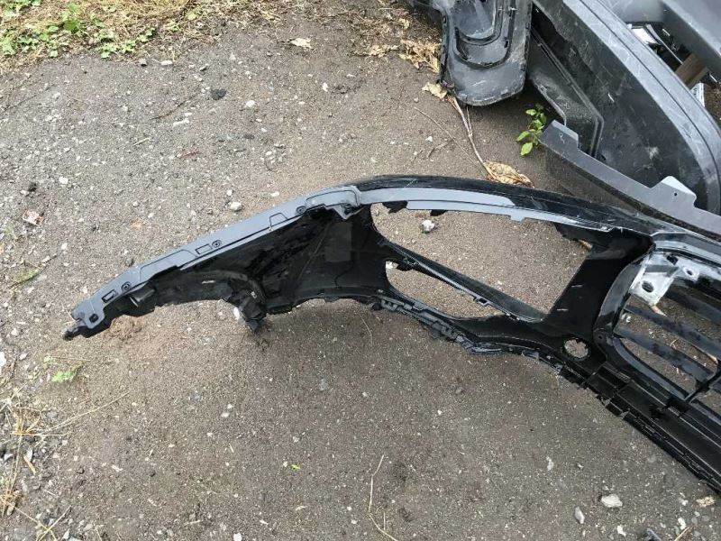 Defensa (parachoques) delantera usada original (OEM) Porsche Cayenne 2015-2018