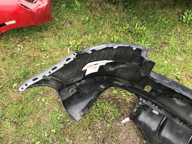Rear Bumper Cover used genuine OEM Porsche Macan 2015-2018