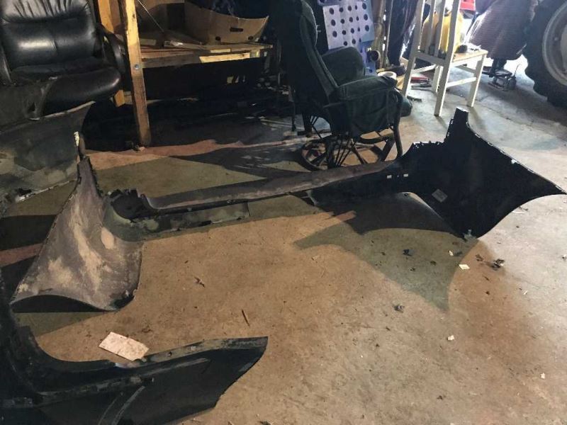 Rear Bumper Cover used genuine OEM Mercedes-Benz Metris 2016-2020