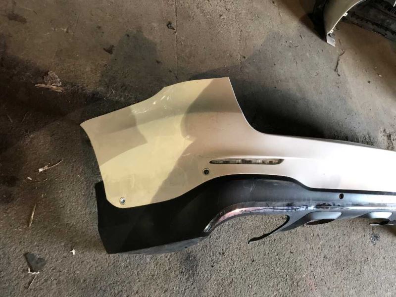 Defensa (parachoques) trasera usada original (OEM) Mercedes-Benz GLC300 2016-2019