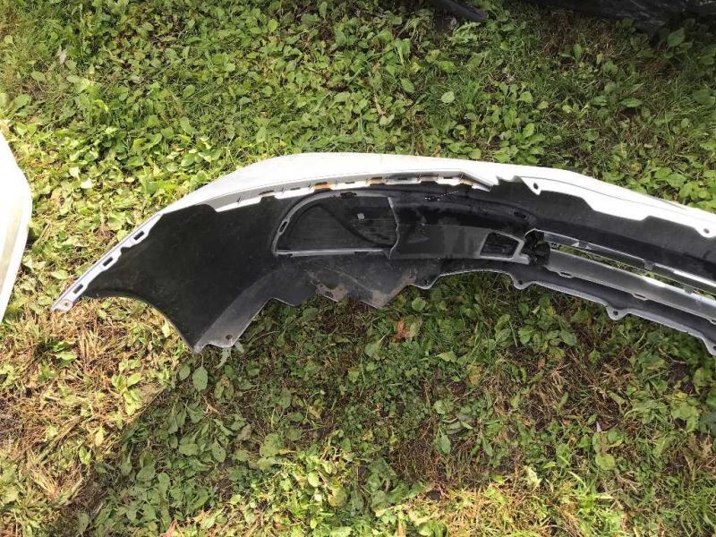 Defensa (parachoques) delantera usada original (OEM) Honda Civic 2013-2015