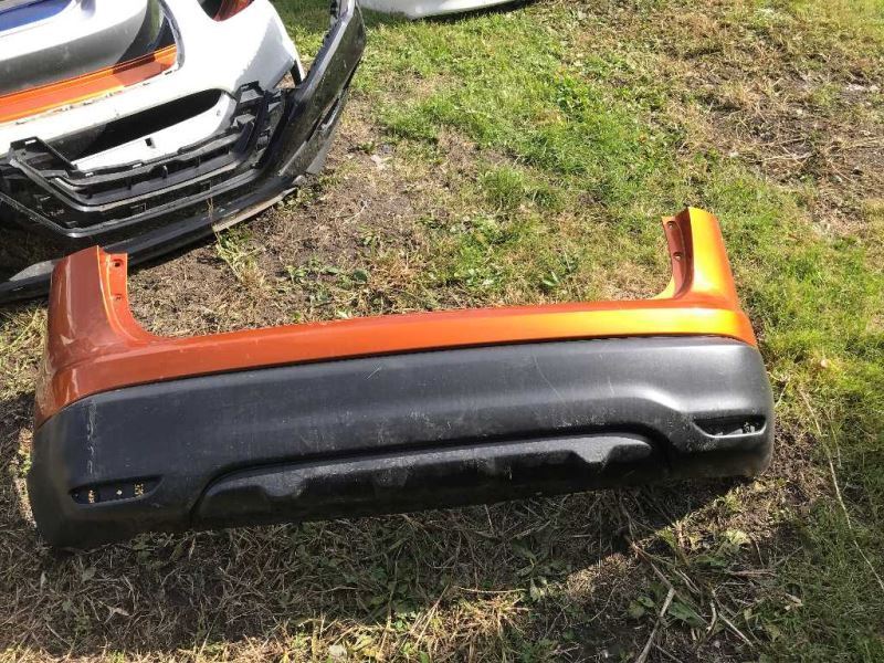 Defensa (parachoques) trasera usada original (OEM) Nissan Qashqai 2017-2019