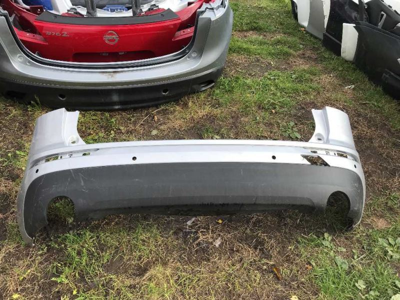 Defensa (parachoques) trasera usada original (OEM) Volvo XC60 2018-2021