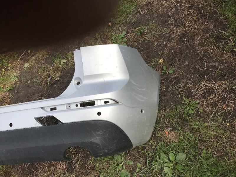Defensa (parachoques) trasera usada original (OEM) Volvo XC60 2018-2021