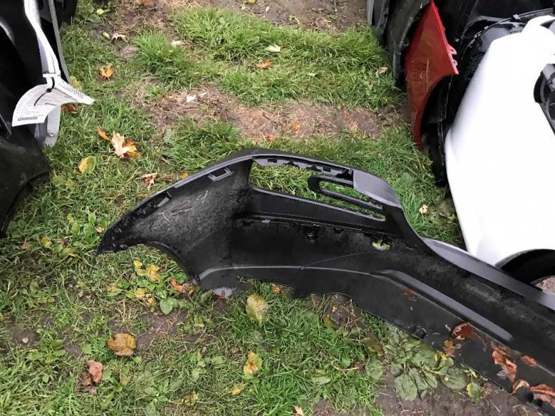 Defensa (parachoques) trasera usada original (OEM) Hyundai Kona 2018-2021