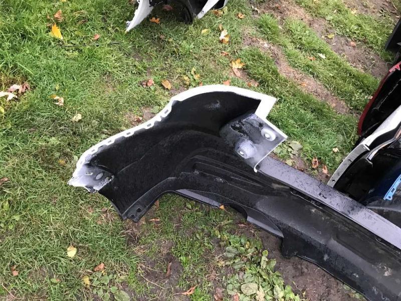 Rear Bumper Cover used genuine OEM Nissan Kicks 2018-2020