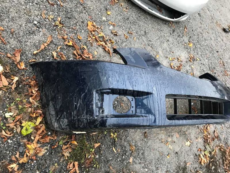 Defensa (parachoques) delantera usada original (OEM) Nissan Maxima 2007-2008