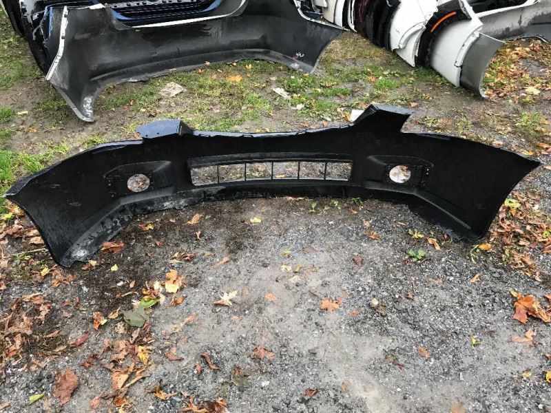 Defensa (parachoques) delantera usada original (OEM) Nissan Maxima 2007-2008