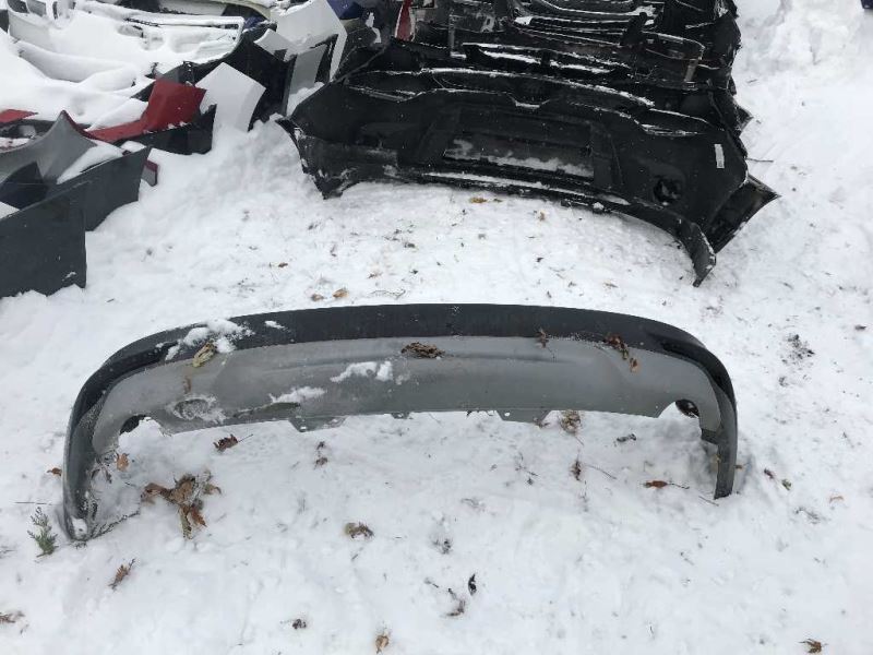 Defensa (parachoques) trasera usada original (OEM) Honda CR-V 2017-2019