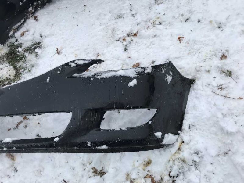 Defensa (parachoques) delantera usada original (OEM) Mazda 3 2004-2006