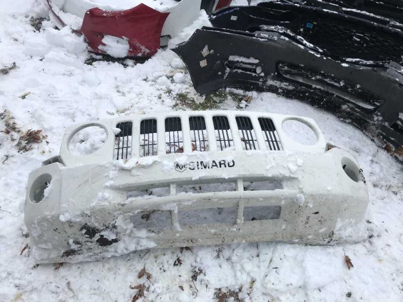 Front bumper cover used genuine OEM Jeep Patriot 2007-2010