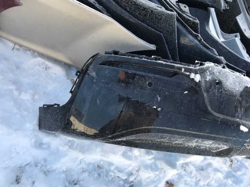 Defensa (parachoques) trasera usada original (OEM) Chevrolet Volt 2016-2019