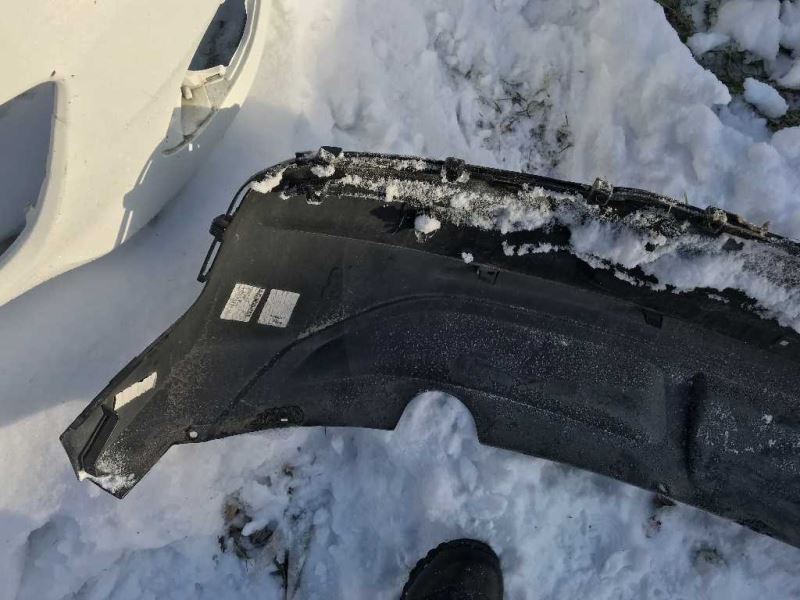 Defensa (parachoques) trasera usada original (OEM) Chevrolet Volt 2016-2019