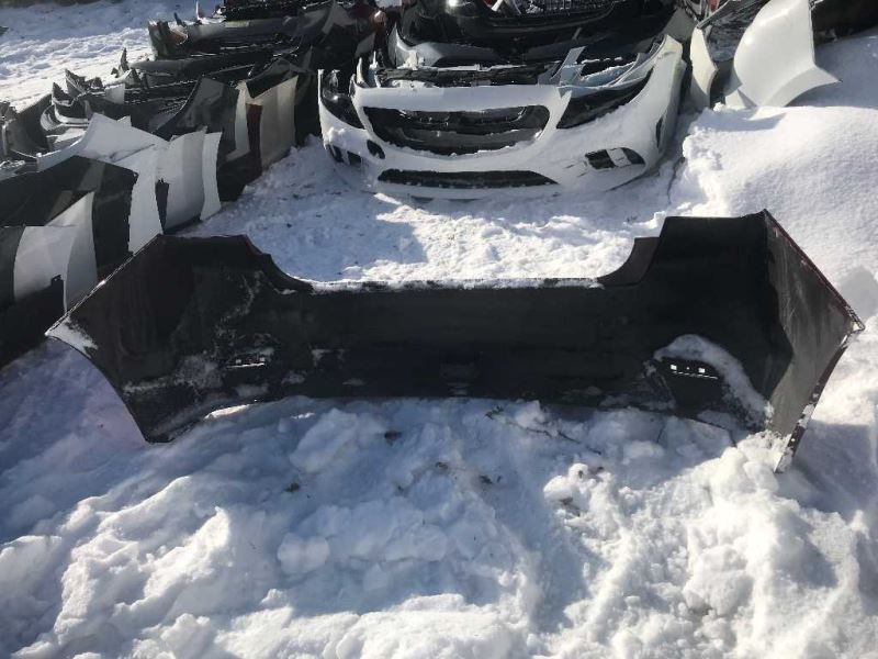 Defensa (parachoques) trasera usada original (OEM) Subaru Impreza 2012-2016