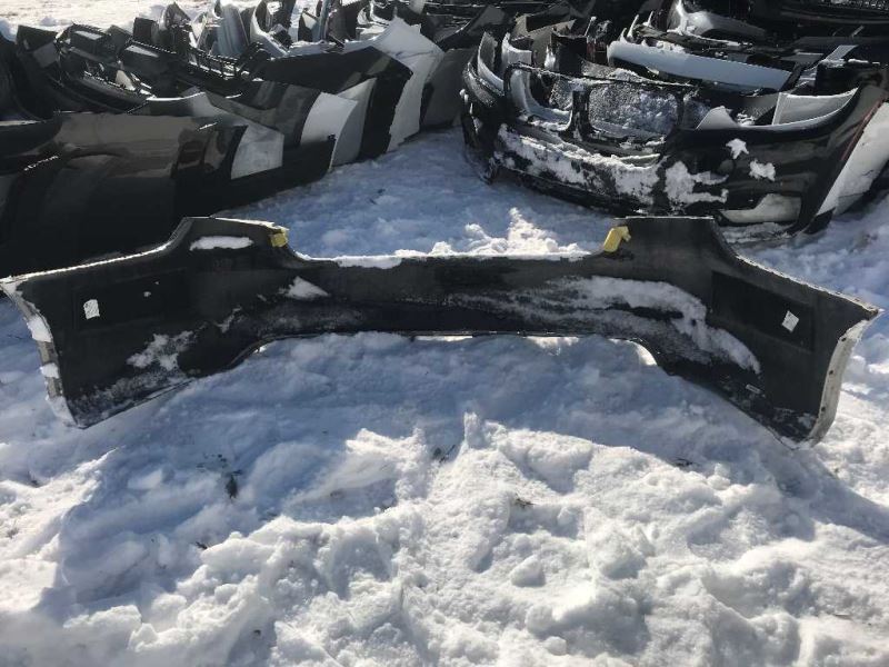 Defensa (parachoques) trasera usada original (OEM) Volkswagen Passat 2012-2015