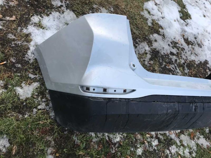 Rear bumper cover upper used genuine OEM Chevrolet Equinox 2018-2024