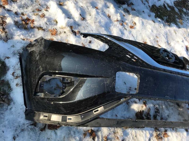 Front bumper cover used genuine OEM Nissan Murano 2015-2018