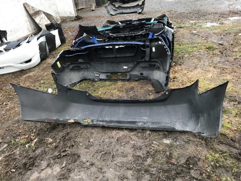 Defensa (parachoques) trasera usada original (OEM) Toyota Camry 2007-2011