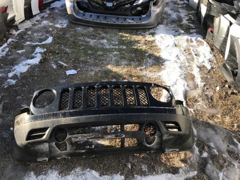 Front bumper cover upper used genuine OEM Jeep Patriot 2011-2017