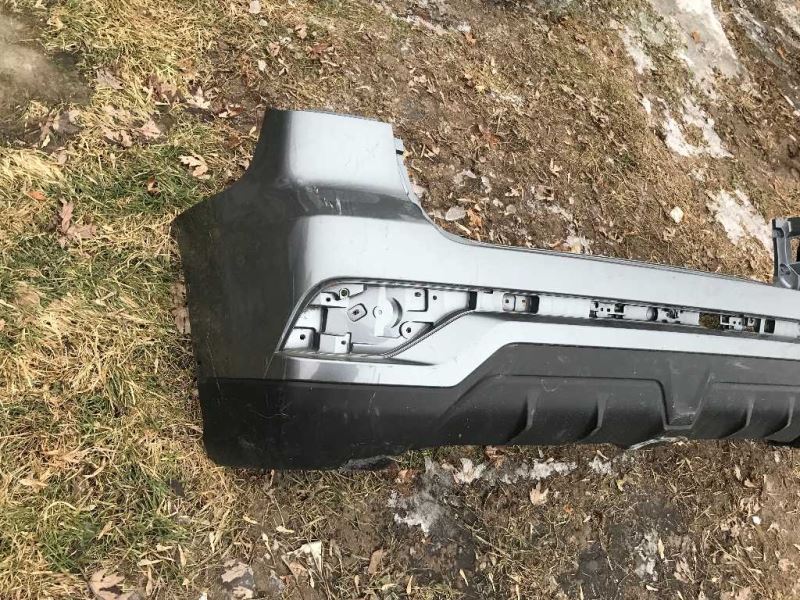 Defensa (parachoques) trasera usada original (OEM) Mitsubishi RVR 2018-2019