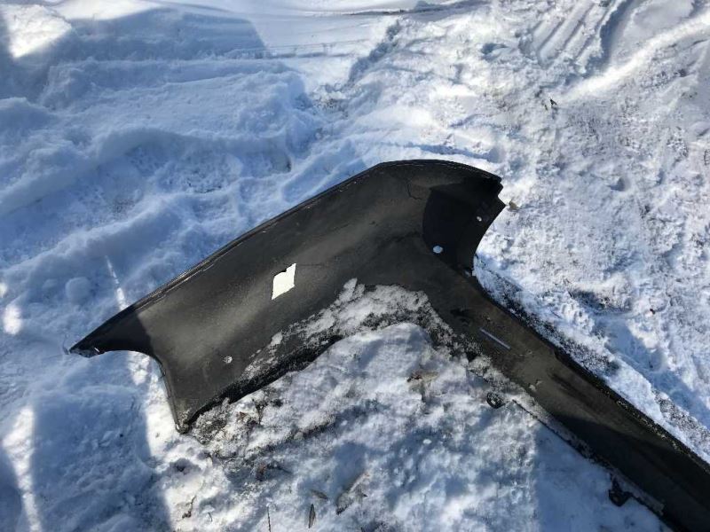 Rear bumper cover used genuine OEM Toyota Sienna 2011-2017