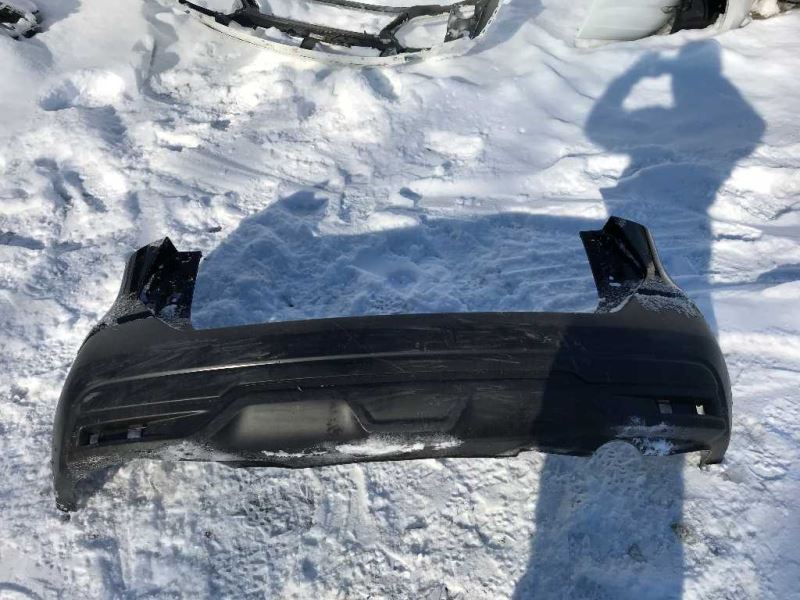 Rear Bumper Cover used genuine OEM Nissan Kicks 2018-2020