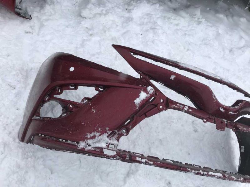 Front Bumper Cover used genuine OEM Toyota Camry 2018-2020