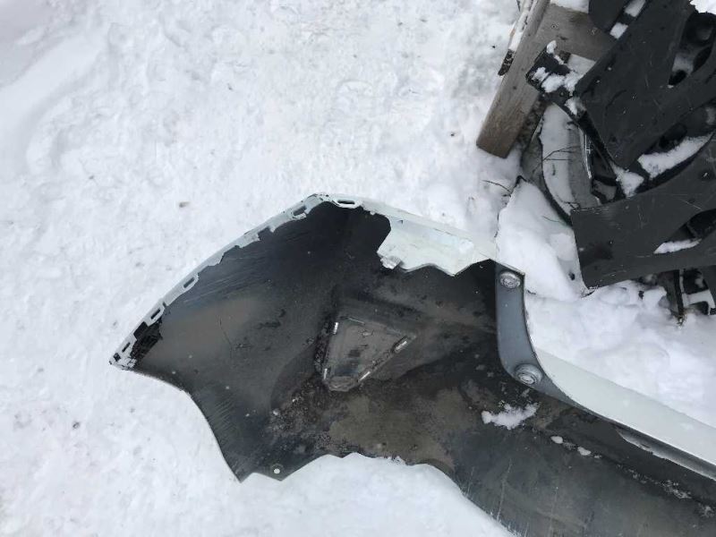Defensa (parachoques) trasera usada original (OEM) Honda FIT 2015-2017