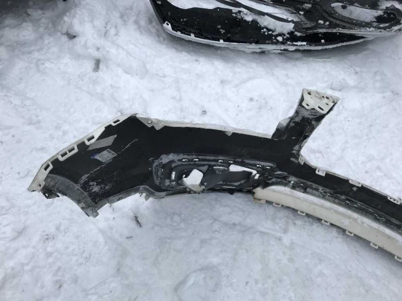 Front bumper cover used genuine OEM GMC Acadia 2013-2016