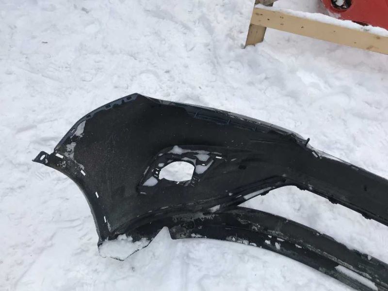 Front bumper cover used genuine OEM Nissan Murano 2015-2018
