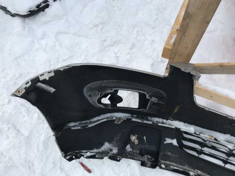 Front bumper cover used genuine OEM Saturn Outlook 2007-2010