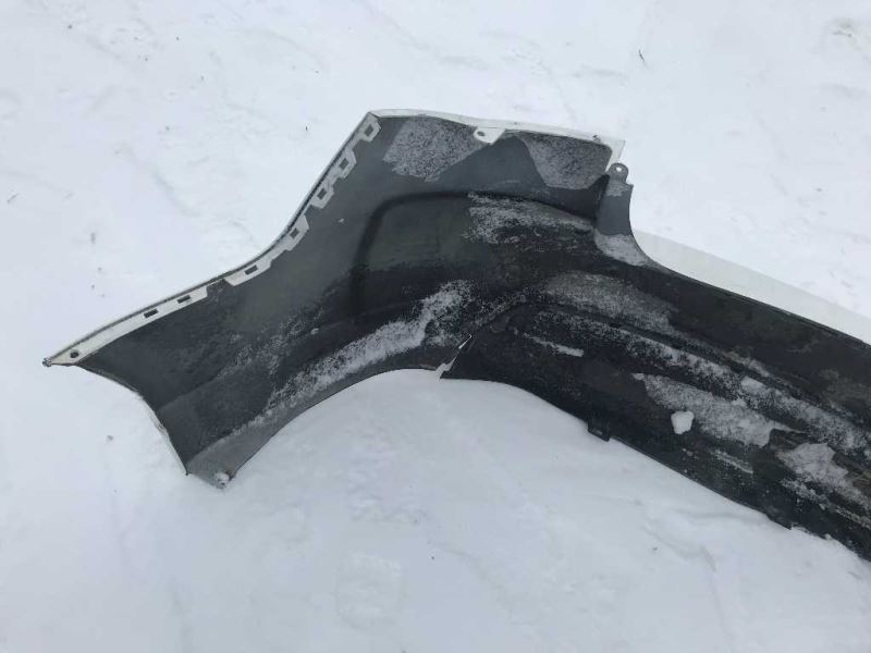 Defensa (parachoques) trasera usada original (OEM) KIA Forte 2010-2013