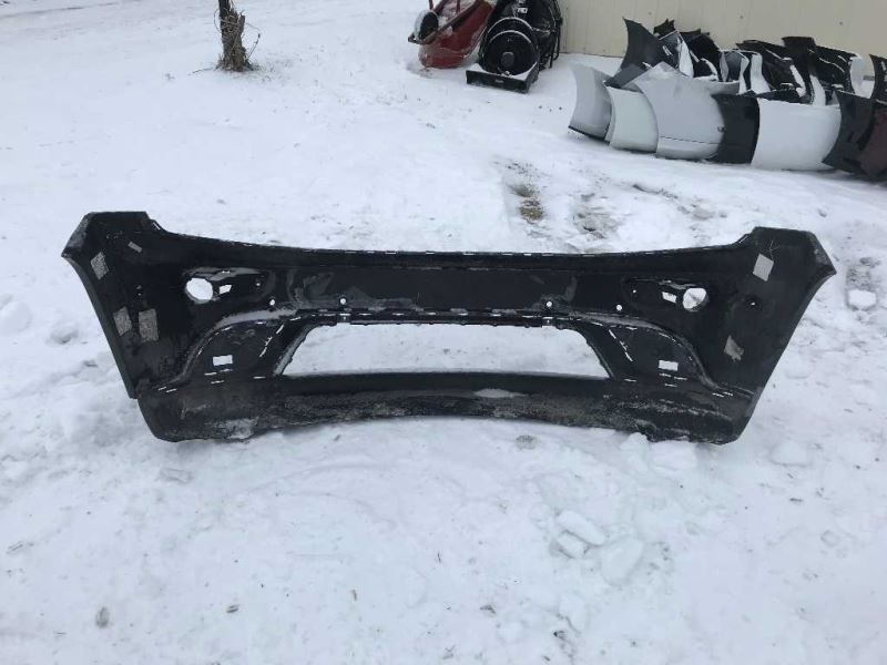 Defensa (parachoques) delantera usada original (OEM) Jeep Grand Cherokee 2016-2021