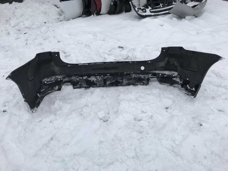 Defensa (parachoques) delantera usada original (OEM) Subaru Forester 2014-2016