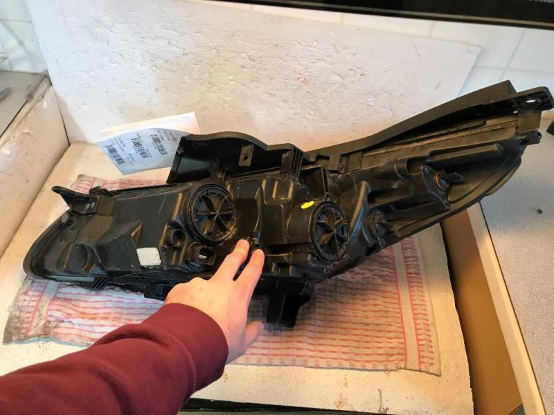 Faro derecho usado original (OEM) Hyundai Sonata 2015-2017