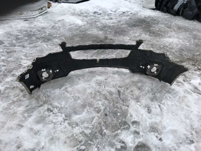 Defensa (parachoques) delantera usada original (OEM) Chevrolet Equinox 2010-2015